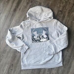 Under Armour Light Gray Hoodie with Mountain Graphic